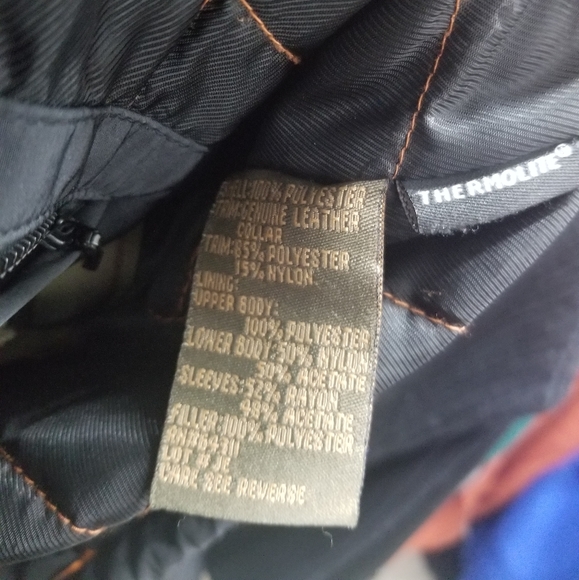 Perfect for outdoors Rainforest Jacket RN#64311 - Picture 9 of 16